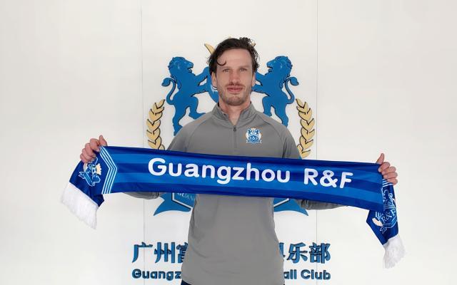 pulse-kaiyun.com-官宣！瑞典籍球员斯文森加盟广州城 签订1年期合同